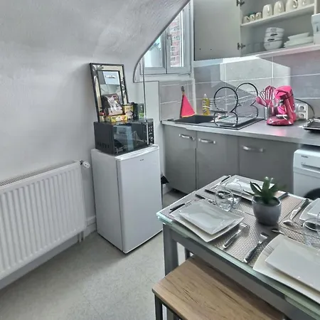 L'eclair 5 Face Gare Wifi Apartmán Évreux